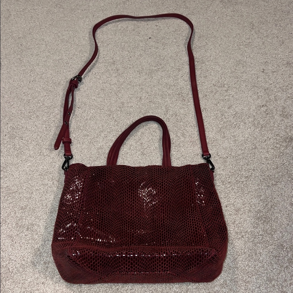 Sorial Women's leather Burgundy Textured Crossbody Tote Bag
